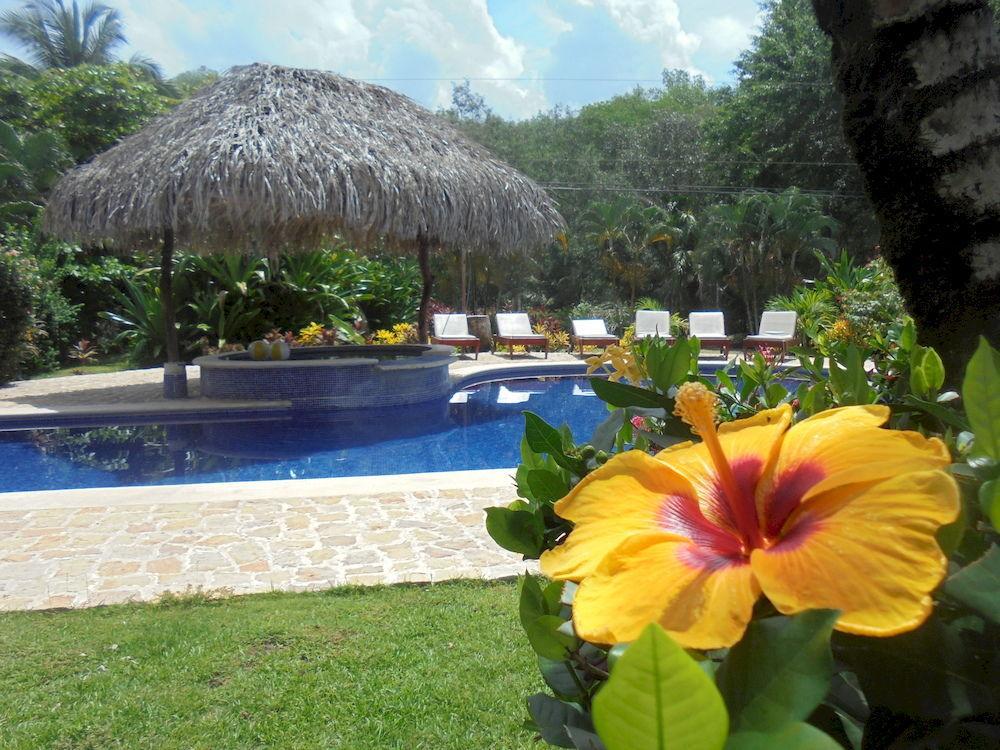 Delfin Beach Front Resort Esterillos Exterior photo